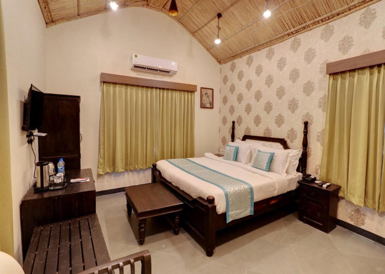 Keshav Resort Udaipur Exterior photo